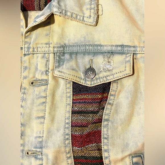 Free People Cropped, Baja White Washed Denim Jean Jacket - Picture 6 of 11
